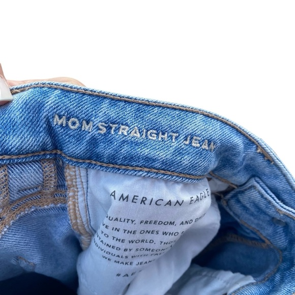 American Eagle Mom Distressed Jean - Picture 5 of 6